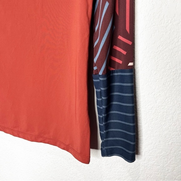 New Carve Designs Kona Rashguard in Sangria - Picture 10 of 12